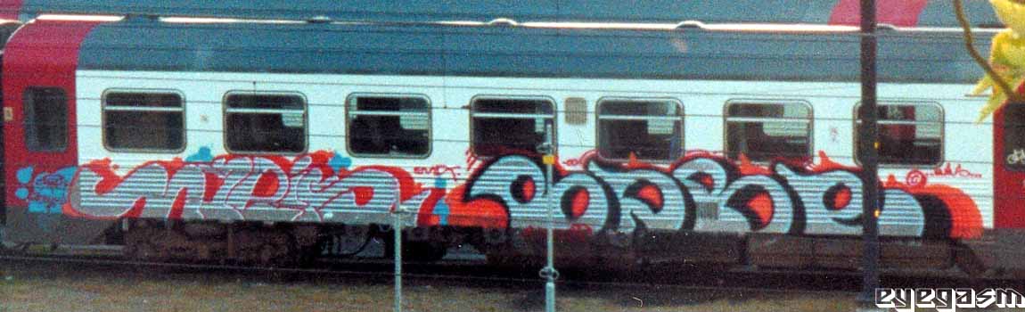 maeis-babe01.jpg