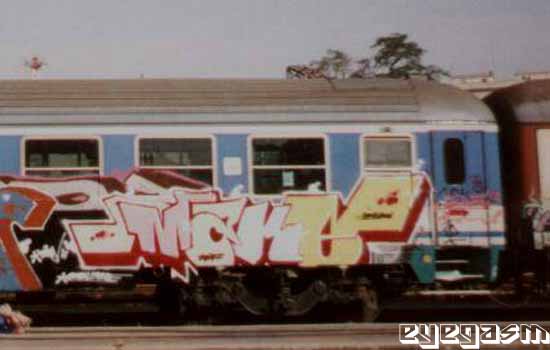 make01.jpg