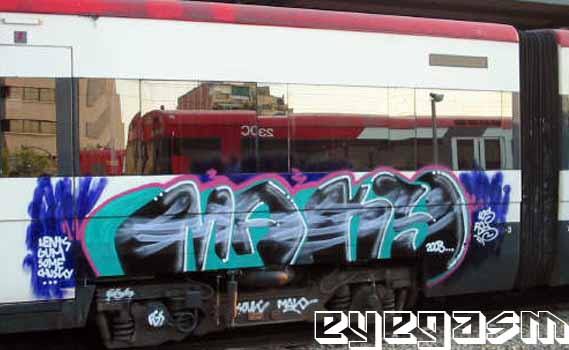 maky03.jpg