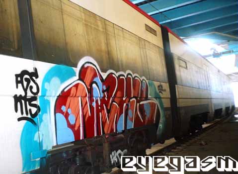 maky12.jpg