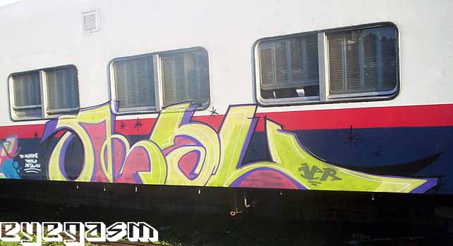 mau02.jpg
