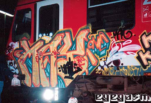 may001.jpg