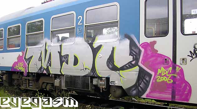 mdc015.jpg