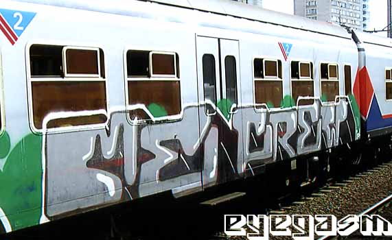 me-crew01.jpg