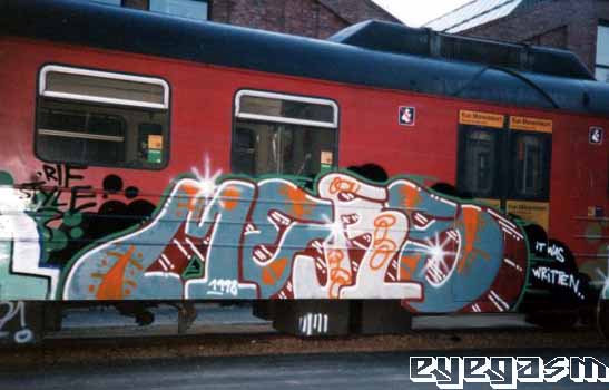 mers02.jpg