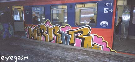 mirror01.jpg