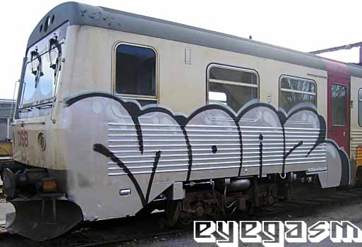 moaz03.jpg