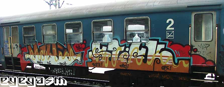 mokia-stick02.jpg