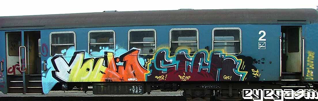 mokia-stick04.jpg