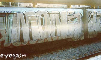 mons01.jpg