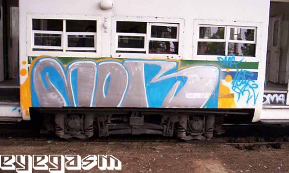 mor002.jpg
