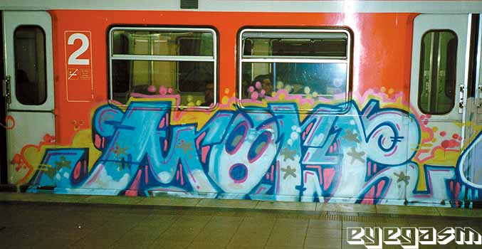 more001.jpg