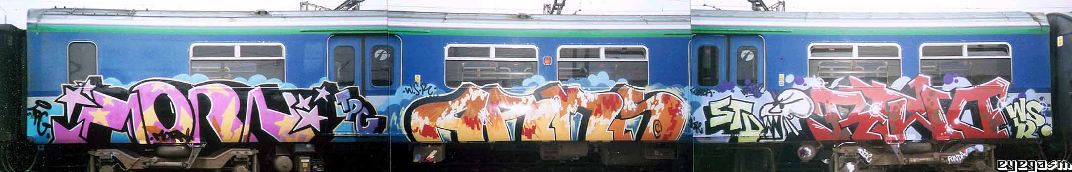 morn-arms-rtwo01.jpg