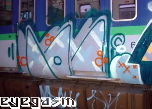 mr-contradicto03.jpg