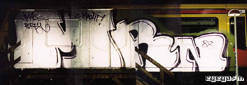 mrn01.jpg