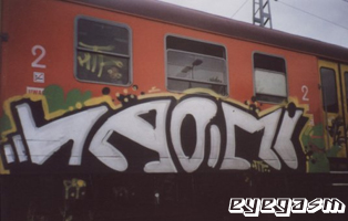 naomi01.jpg