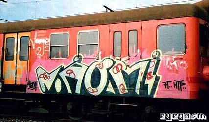 naomi02.jpg