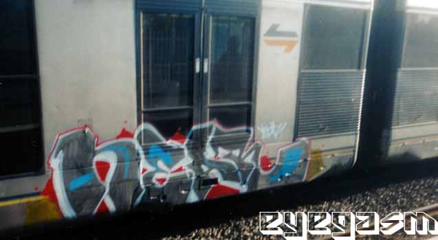 near001.jpg