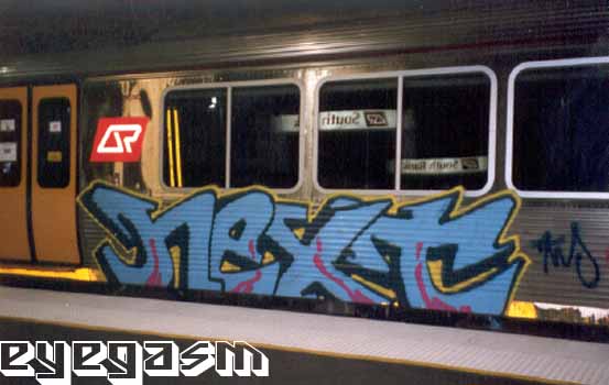 next02.jpg
