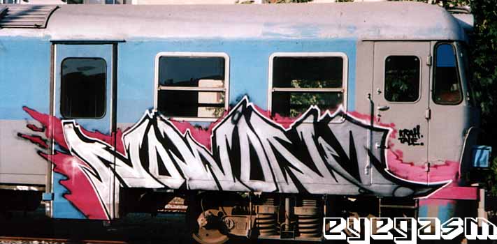 nowone01.jpg