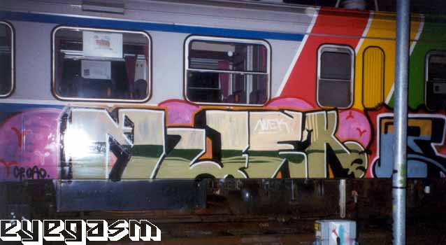 nuek07.jpg