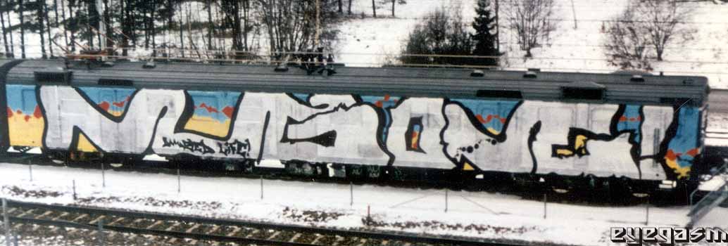 nugone-wc01.jpg