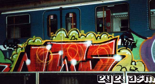 nuts06.jpg