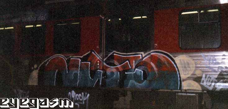 nuts07.jpg