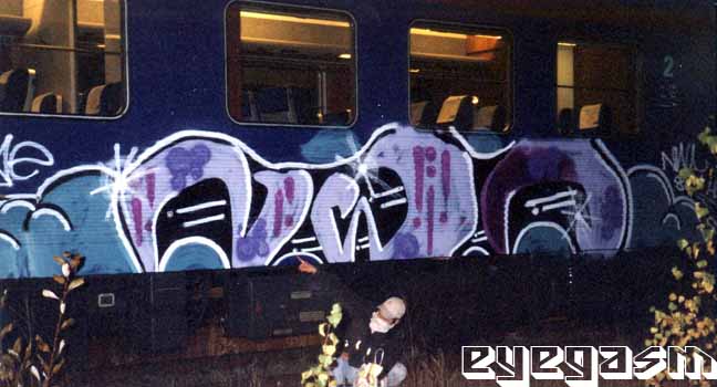 nwa04.jpg