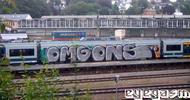 omgons-wc01.jpg
