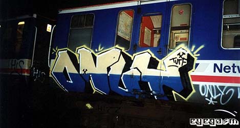 only01.jpg