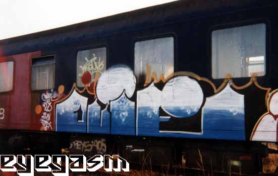 ouie01.jpg