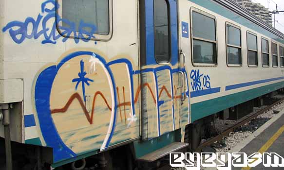 oux03.jpg