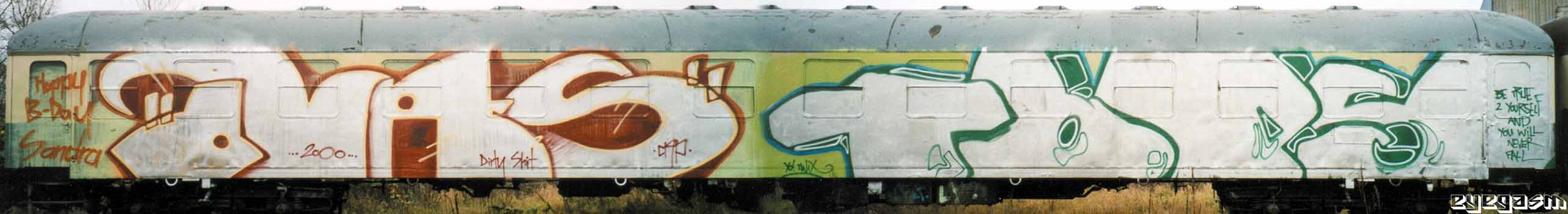ovas-tops-wc01.jpg