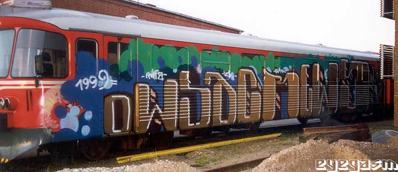 owsdcrews-wc01.jpg