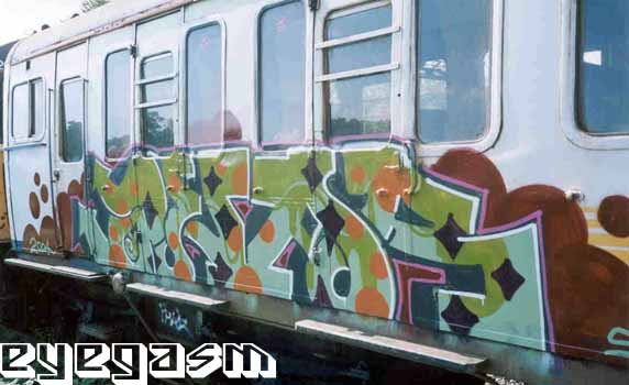 phar002.jpg