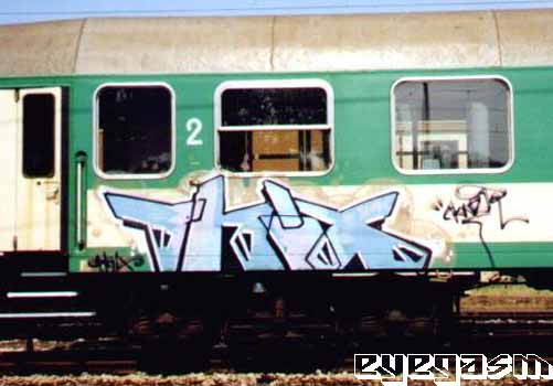 phix04.jpg