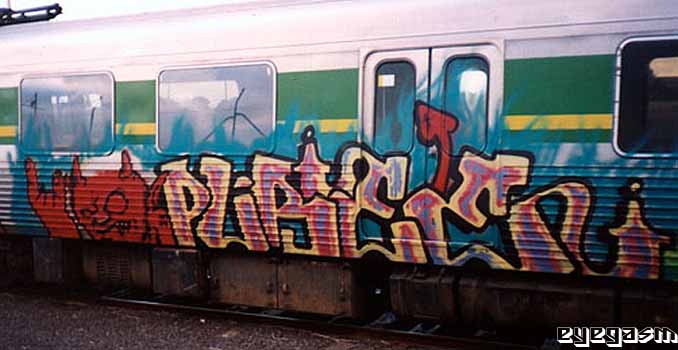 pubee02.jpg