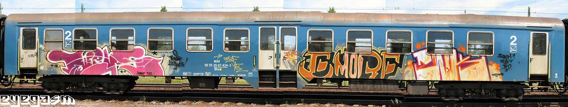quer-emorf-zadh01.jpg