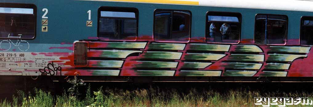razor05.jpg
