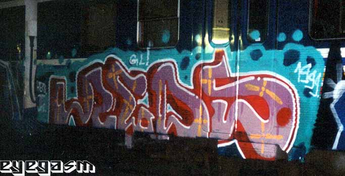 reds03.jpg