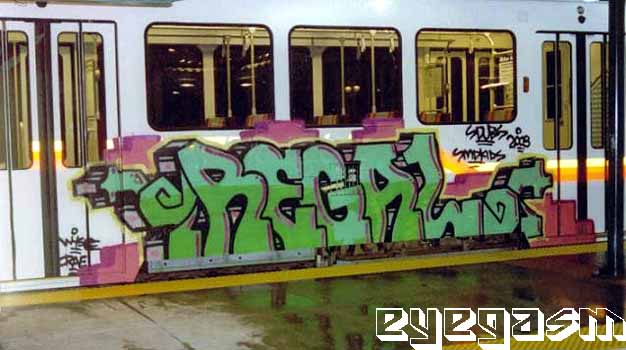 regal01.jpg