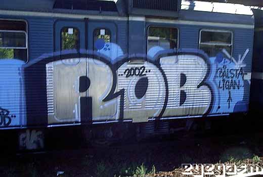 rob01.jpg