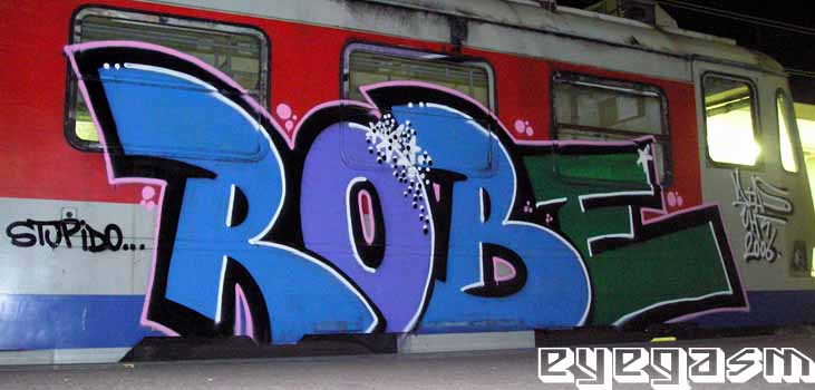 robe06.jpg