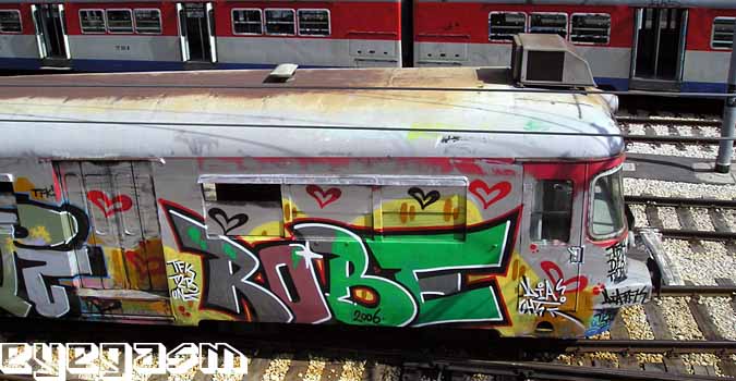 robe08.jpg