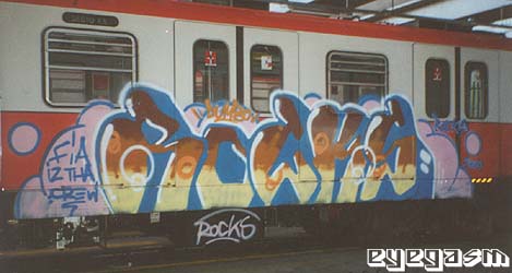 rocks02.jpg