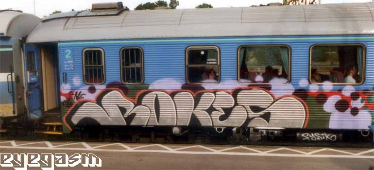 rokes02.jpg