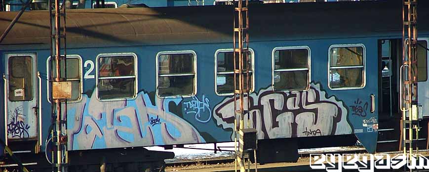 rotak-togas01.jpg
