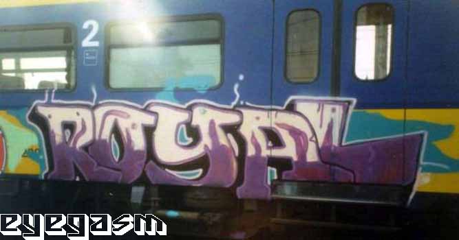 royal0004.jpg