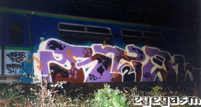 rtwo03.jpg